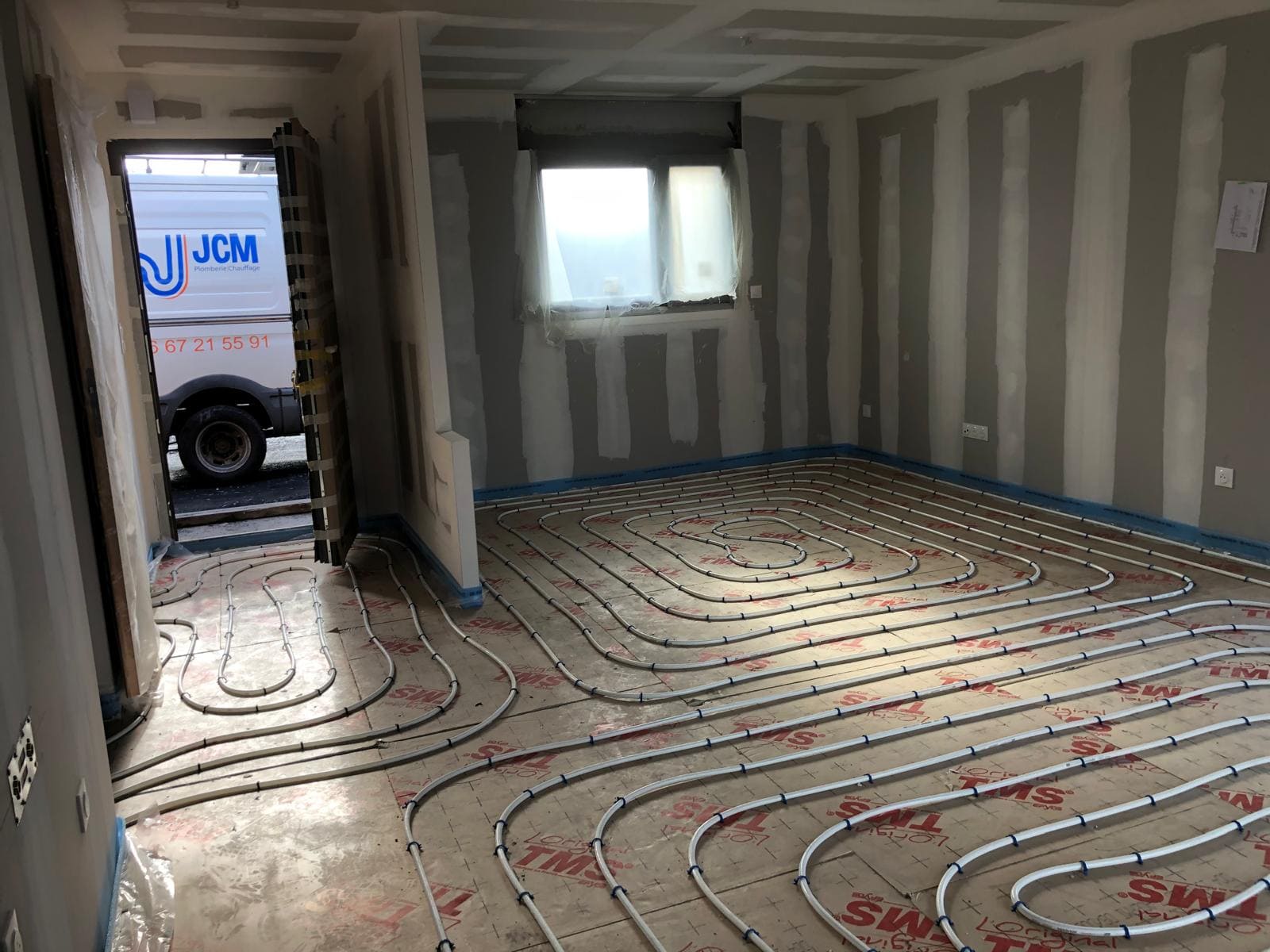 Plancher Chauffant Beuvry-la-Forêt : Installation Expert JCM